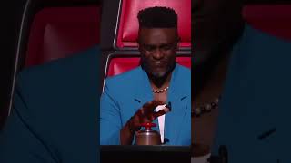 Adam El Mouna  Il est où le bonheur Christophe Maé  Auditions à laveugle  La Voix 9 [upl. by Huey]