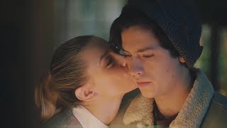 Betty amp Jughead  الاغنية التي يبحث عنها الجميع [upl. by Madeleine]