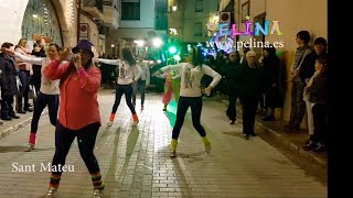 Cabalgata de Reyes magos con El Show de Pelina en Sant Mateu [upl. by Annanhoj]