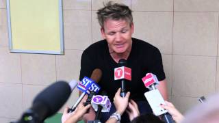 Gordon Ramsay in Singapore  Press Conference at Maxwell Food Centre [upl. by Oileve191]