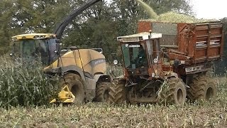 Ensilage dans la boue 2013 dans le 86 [upl. by Cargian]