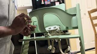 How to open baby set on Stokke Tripp Trap high chair [upl. by Joshua]