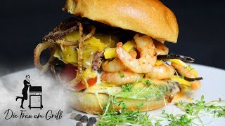 Surf and Turf Burger von der Plancha  Grillplatte  BBQ Rezept  Die Frau am Grill [upl. by Suoiluj344]