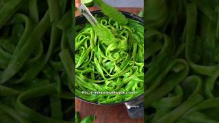 Green Spinach PASTA SAUCE A Quick And Easy Recipe [upl. by Comfort]