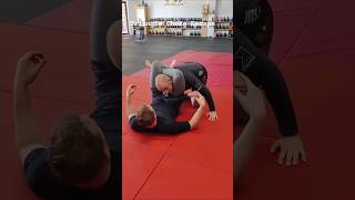 Triangle Choke Escape  Pin the Choking Leg bjj jiujitsu grappling [upl. by Ennayar36]