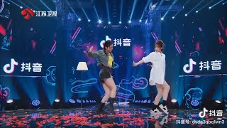 How fast Cheng Xiao learns dance moves that make Cnetz called her AI Dancing [upl. by Aggi]