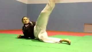 Karate Allenamento Calci Karate training kicks [upl. by Araihc]