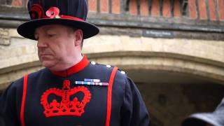 Yeoman Warder giving a funny tour at the Tower of London [upl. by Junius719]