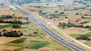 AgraLucknow Expressway 5 Facts You Need To Know [upl. by Aihtenak50]