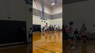 Nice middy with Broken wrist bball basketball fyp sports viral [upl. by Venterea]