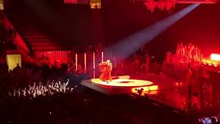 “Choreomania” Florence amp The Machine Live MSG NY 91622 [upl. by Endor189]