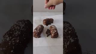 Bisnaguinha Recheada com Doce de leite como você nunca viu receitas shorts chocolate doce [upl. by Odlonra]