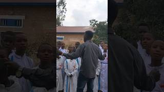 Ngoboka nyagasani wowe mutabizi numukiza wange performed by ABARERWANAYEZU choir karambi Parish [upl. by Ateuqram]