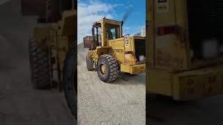 Chargeuse sur pneus Caterpillar 950B [upl. by Axela66]