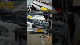 Tata gadi BharatBenzaccident huameri duniyaoppo mobiletrending videoMahendra drivershort video [upl. by Ahseki]