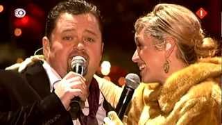 Do amp Frans Duijts  Amazing grace  Kerstfeest op de Dam 211212 HD [upl. by Koball]