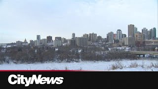 Edmonton records 21 cm of snow in November 2024 after having none in November 2023 [upl. by Parrnell]