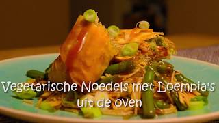 Vegetarische noedels met loempias uit de oven [upl. by Doownelg]