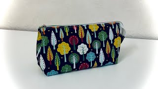 COUDRE UNE PETITE TROUSSE COUTURE MADALENA [upl. by Eneg]