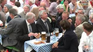 Ministerpräsident Horst Seehofer besucht das Parsberger Volksfest 27082013 [upl. by Seleta317]