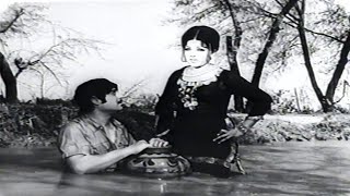 TEERE SADQAY VE JEE DARA Hit Song  NOOR JEHAN  NEELO  PAKISTANI FILM KHATARNAAK [upl. by Sirac427]