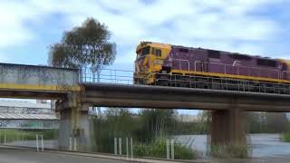 Trains At Breakwater Bridge 30122023 [upl. by Erbe]