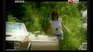 Bendeniz CUMADAN PAZARA video klip 2009 yeni 02 07 09 [upl. by Sillert]