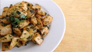 Batata Harra in 1 min Spicy Garlic Potatoes  بطاطة حرة [upl. by Ashmead]