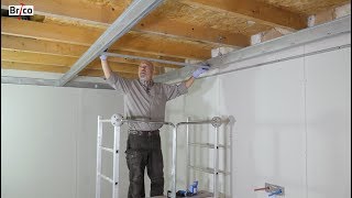 Installer un plafond suspendu avec une ossature facile à poser Tuto brico avec Robert [upl. by Ahern]