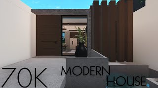 70K Modern House  Bloxburg Speedbuild [upl. by Notaek288]