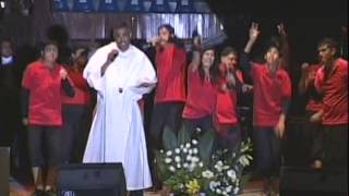 Salta Para Cristo popurrí  Fray Richard  Música Católica HD [upl. by Arrek309]