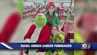 Riesel Community holds fundraiser for Scott Daniels affectionately known as “The Riesel Grinch” [upl. by Joktan950]