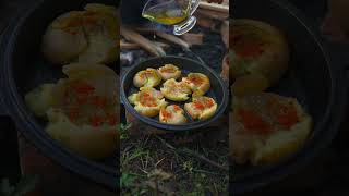 Cartofi zdrobiti outdoorcooking [upl. by Linc]