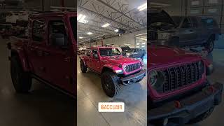 Accuair suspension on a 2024 Jeep Gladiator Rubicon in Tuscadero pearl 37quot toyos and 17quot methods [upl. by Gnehp]