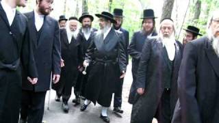 Satmar Rebbe walking in New Hampshire [upl. by Cadmarr784]