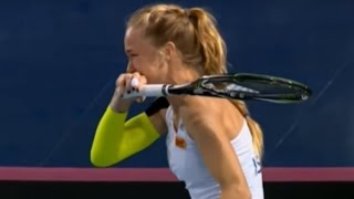 Tennis Player Cant stop laughing at the opposite player mistake [upl. by Melisent]