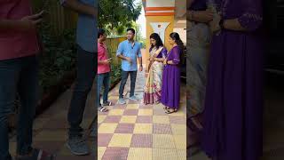 ilanti valanu em cheyali chepandi 😡 comedy telugucomedycouple funny couple shorts [upl. by Yttam]