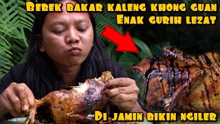 BEBEK PANGGANG KALENG KHONG GUAN GURIH ENAK LEZAT [upl. by Buttaro]