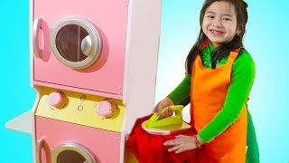 Jannie Pretend Play with Washing Machine Toy [upl. by Helas]