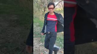 Aate jaate Jo milta Hai  Hindi gane gane  new short video  Hindi song  pyar bhare gane  new [upl. by Noivert]