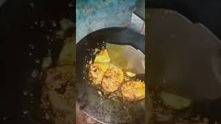 Aaj ki raat maaja Majli Fish ka lijiya 😎😎🐟🐟 Fish Curry making  Fish making Delhi [upl. by Icats654]