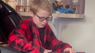 Boy struck by awe after mom surprises him with a Meta Quest 2  WooGlobe [upl. by Modla422]