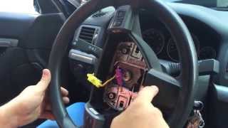 Как снять руль на Opel Vectra C Astra H Zafira B How to remove the steering wheel on Opel [upl. by Nila]