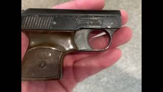 MONDIAL MOD 1949 Blank Firing Starting Pistol [upl. by Weingarten]