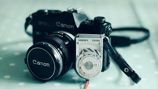 How to Use an Analogue LIGHT METER Hanimex Sekonic L8b for film photography [upl. by Enalb]