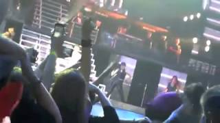 Justin Bieber Believe Tour  Fan Running On Stage [upl. by Eniak]