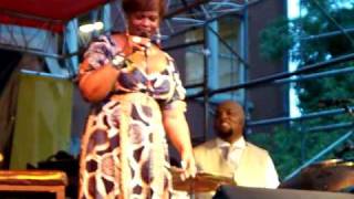 Dianne Reeves quotBetter Daysquot live  SSJ Fest Chicago 882010 [upl. by Annuahs]