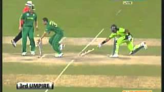 Pakistan vs South Africa very tight and nice 4th ODI Dubai 2010 [upl. by Alyhc]