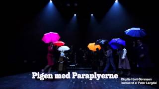 Pigen med paraplyerne i Musikhuset Aarhus [upl. by Kaja]