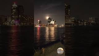 Vollmond über der Elphi im Oktober 2024 shorts supermoon hamburgerhafen elbphilharmonie [upl. by Sudderth]